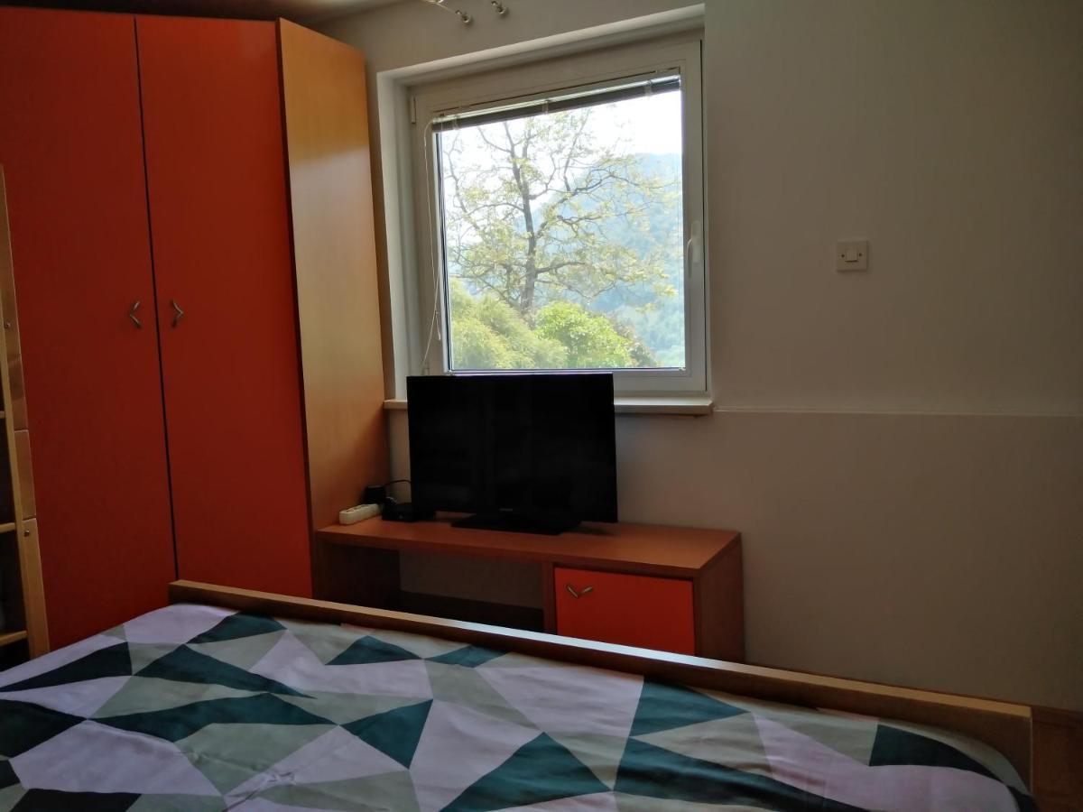 Apartment Zadraga โทลมิน ภายนอก รูปภาพ